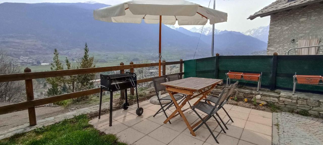 Апартаменты Casa Alpina - Sarre Аоста Экстерьер фото